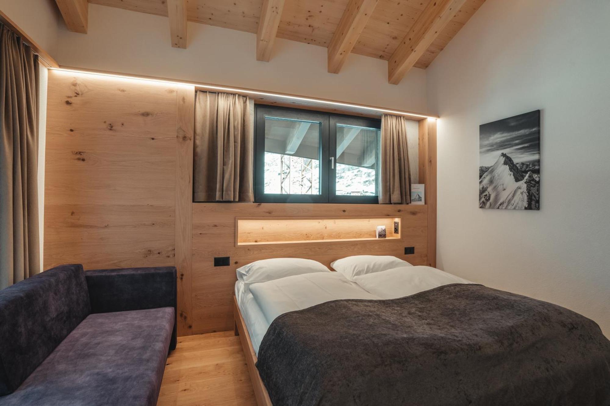Hotel Porta Cervino Täsch Exteriör bild