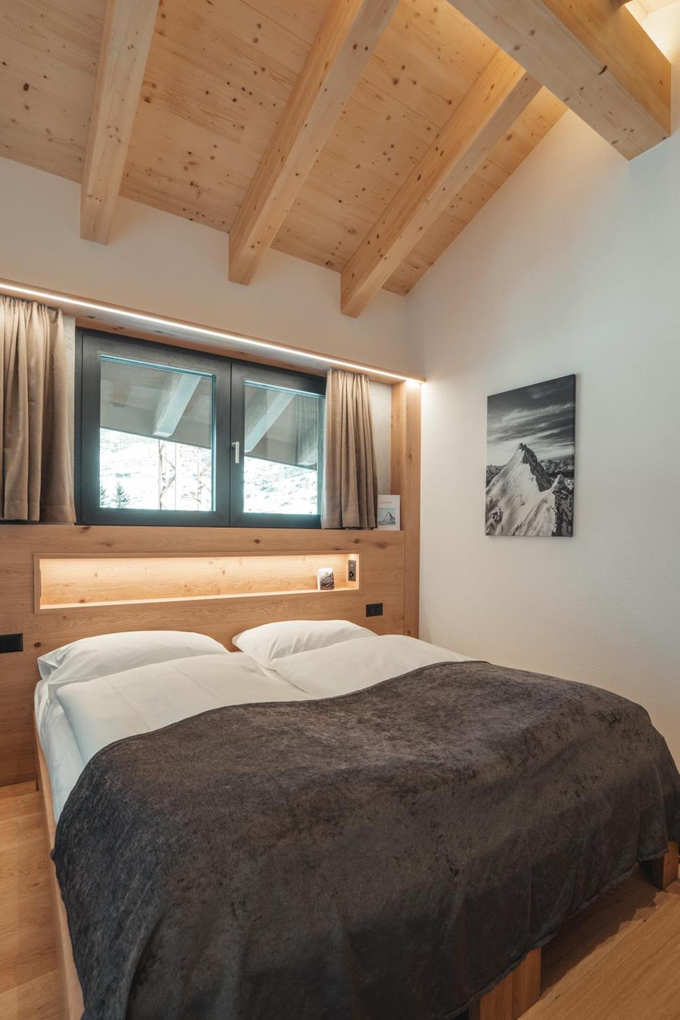 Hotel Porta Cervino Täsch Exteriör bild